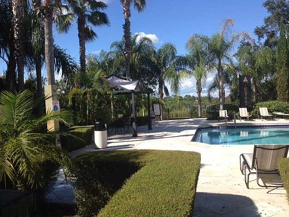 5th image of 6055 Westgate Dr APT 524