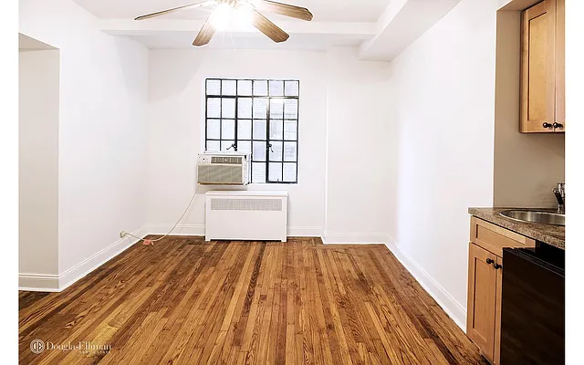 Rented by Douglas Elliman | media 8