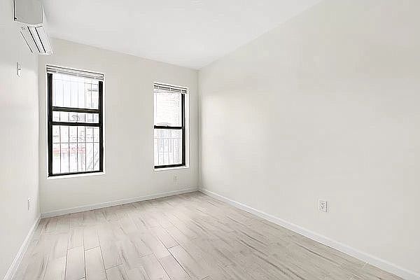 2nd image of 1525 Flatbush Ave #1