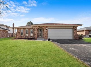 19712 Lake Lynwood Dr, Lynwood, IL
