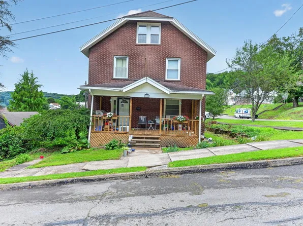 711 Bridge St, Johnsonburg, PA 15845