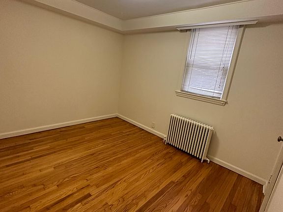 3rd image of 40 Sumner Ave #2A