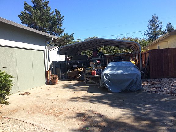 Carport