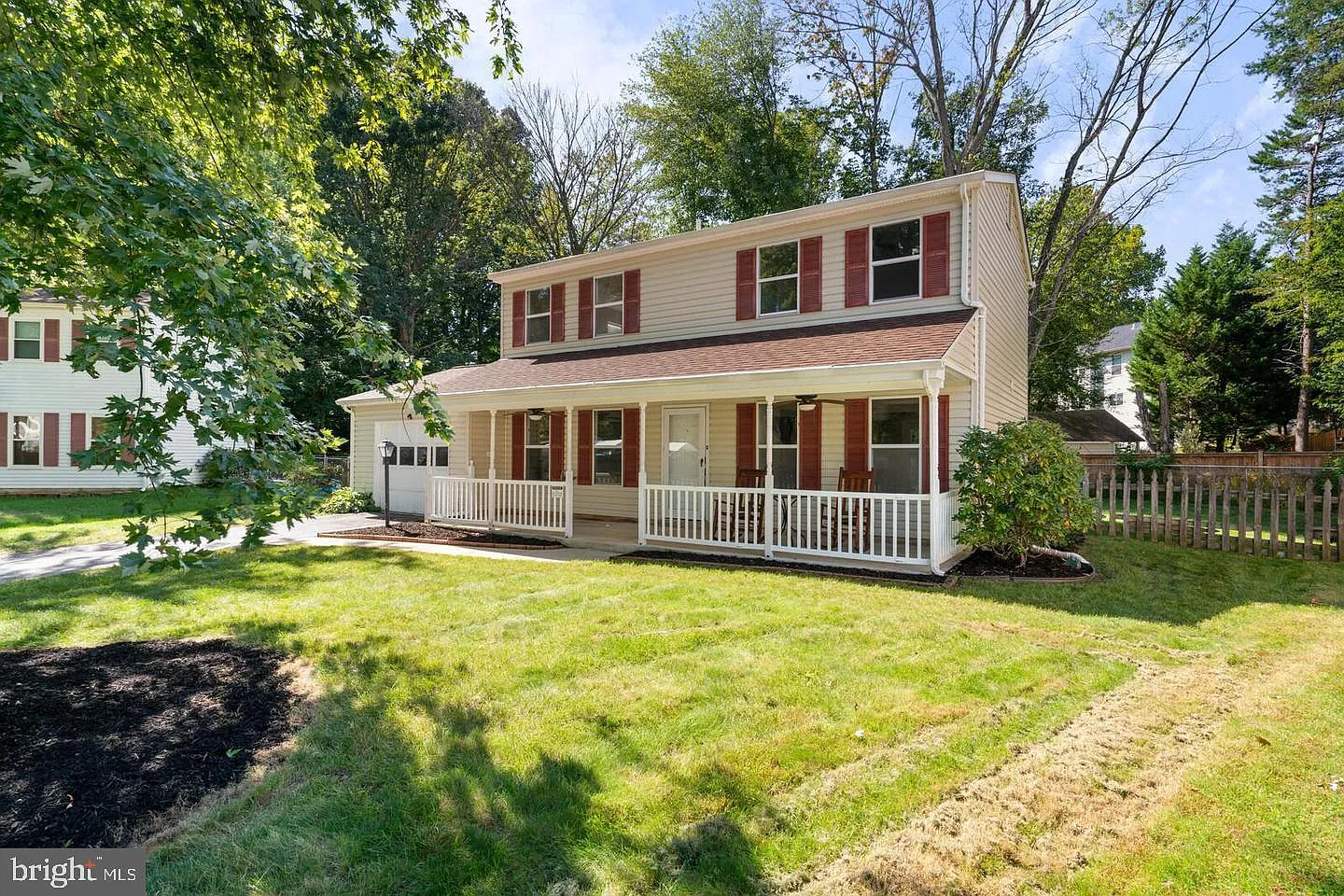 3 bed, 2.5 bath, 1408 sqft, $2,900 — Photo 3
