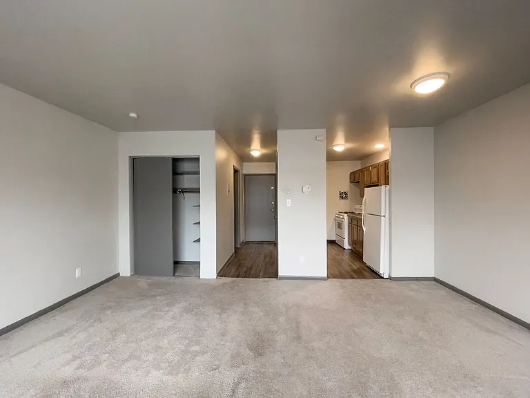 District on Oakwood - Northside Apartments — Photo 17