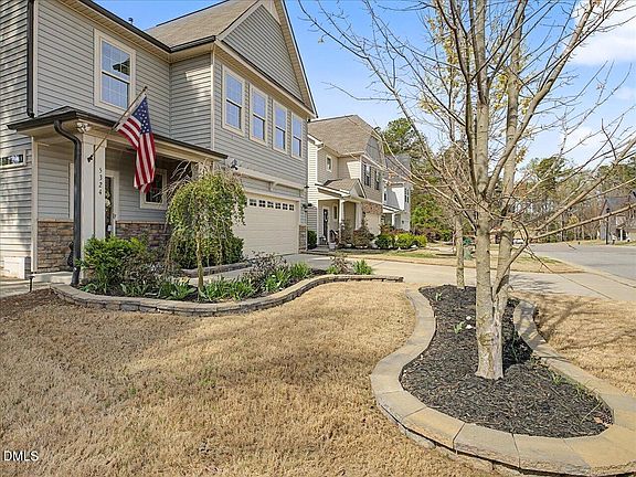 3rd image of 5324 Maplemoor Way