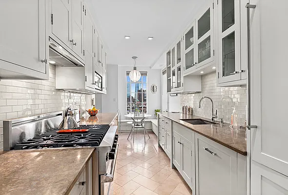 Sold by Corcoran | media 3