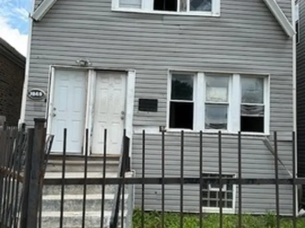 7049 S Damen Ave, Chicago, IL 60636
