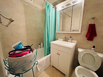 Rented by Chase Global Realty Corp