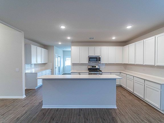 5th image of 175 Denali Dr