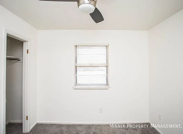 4628 Kemper St — Photo 10
