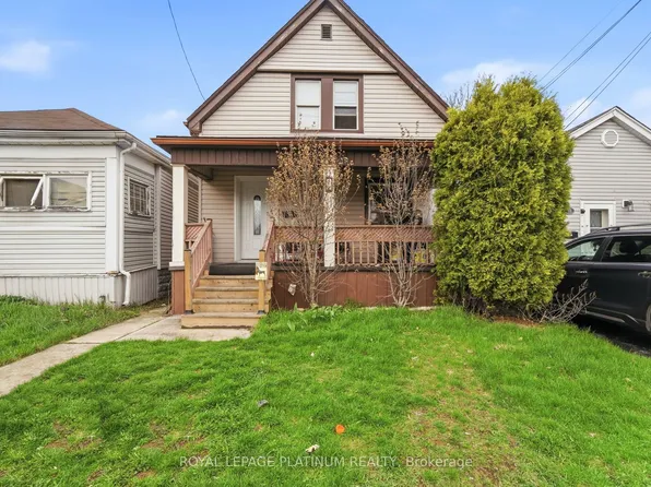 99 Robins Ave, Hamilton, ON L8H 4N5