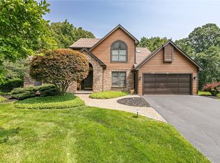 36 Forest Meadow Trl, Rochester, NY 14624