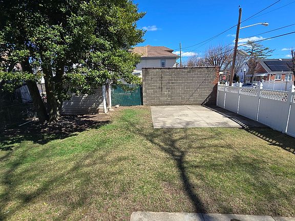 Access to Backyard