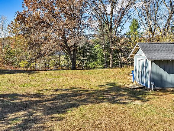 3rd image of N1305 Morning Star Rd #2