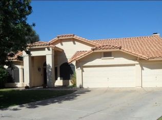 208 N Honeysuckle Ln, Gilbert, AZ 85234