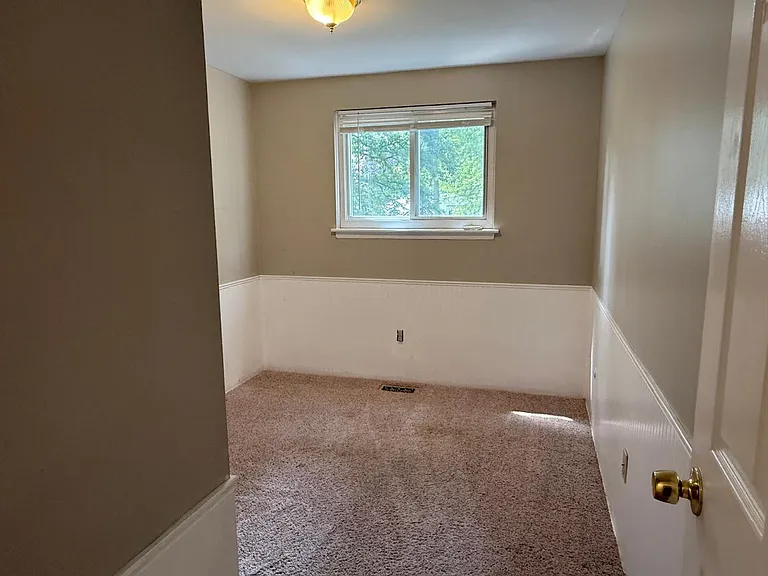 30215 Stockton Ave — Photo 39