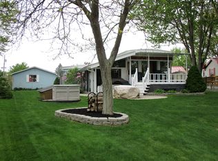 512 Maple Ln, Coldwater, MI 49036