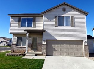 336 S Spanish Fields Dr, Spanish Fork, UT 84660