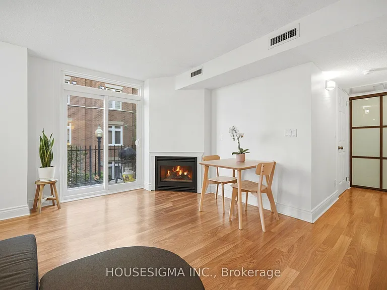 83 Lillian St #25 — Photo 6