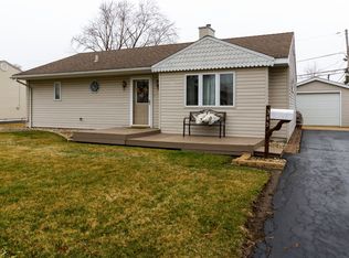 345 Cook Blvd, Bradley, IL 60915