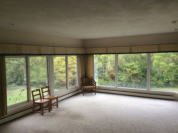 Sunken living room/views