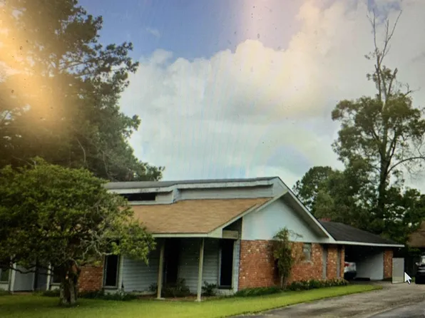 2552 W Highmeadow Ct, Baton Rouge, LA 70816