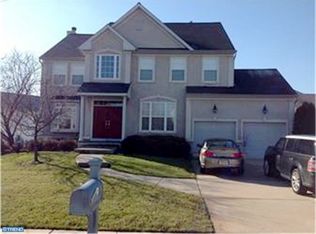 15 Equestrian Ln, Cherry Hill, NJ 08003