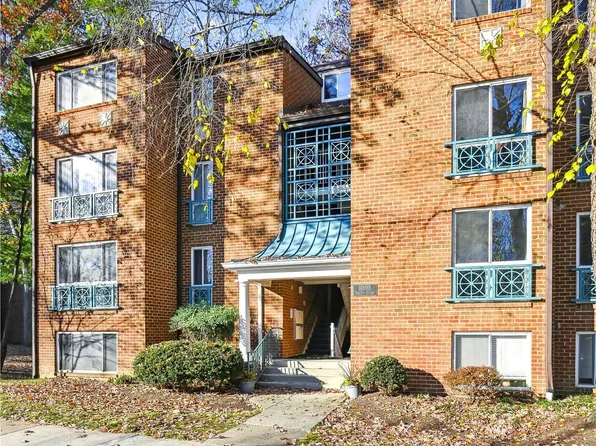 11808 Breton Ct APT 32C, Reston, VA 20191