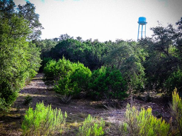 170 Lariat Trce, Bandera, TX 78003