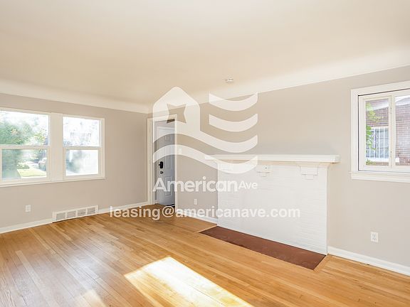 3-Living Room