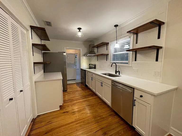 1329 S Sneed Ave — Photo 10