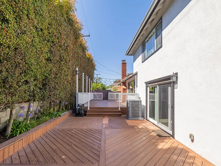 23125 Adolph Ave — Photo 8