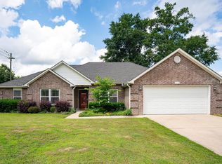 115 Earnhardt Cir, Crk, AR 72023