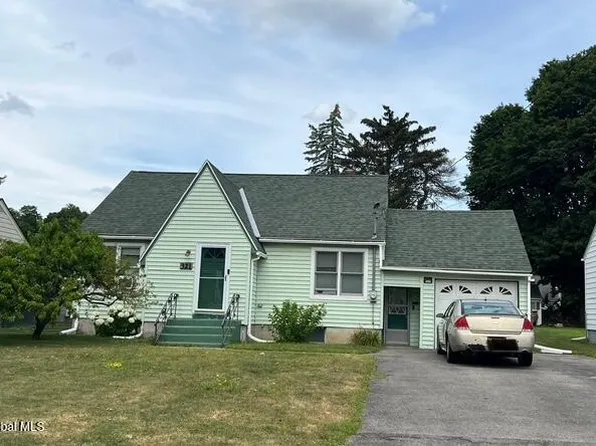 321 Stoodley Place, Schenectady, NY 12303
