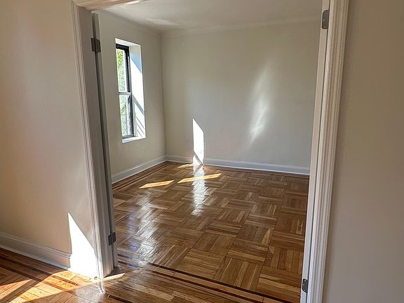 3rd image of 87-40 Elmhurst Ave #310