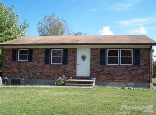 170 Henry White Rd, Irvine, KY 40336