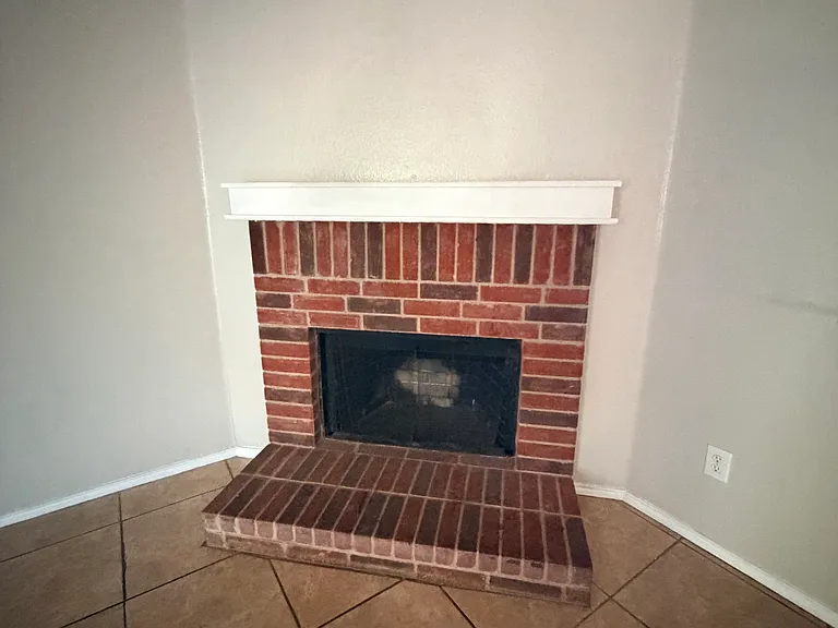 3624 Willow Creek Trl — Photo 10