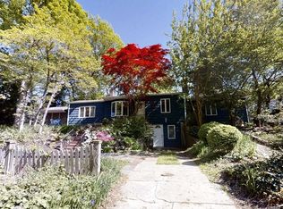 54 Twilight Rd, Rocky Point, NY 11778