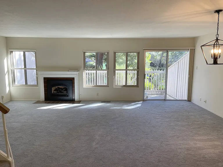 6 Tollridge Ct — Photo 13