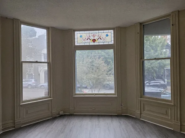 2124 NW Flanders St APT 1, Portland, OR 97210