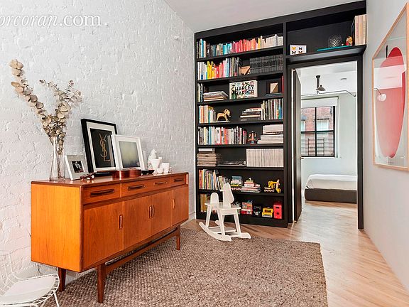 5th image of 133 Mercer St #Floor-3