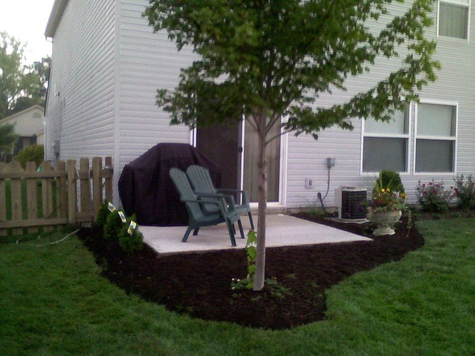 Poured concrete patio