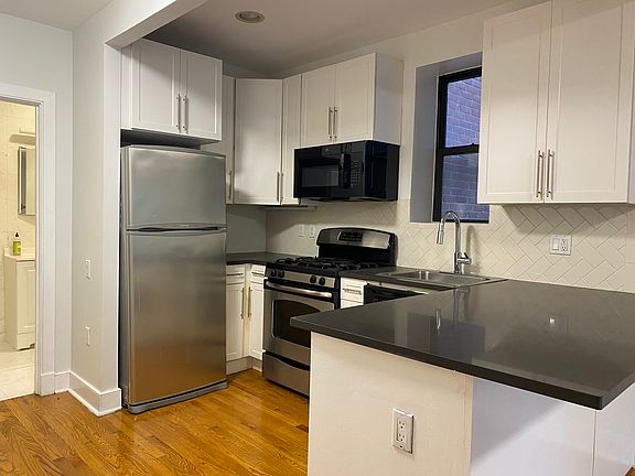 2nd image of 305 W 150th St APT 505