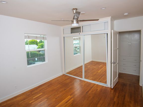 5th image of 11778 Gateway Blvd