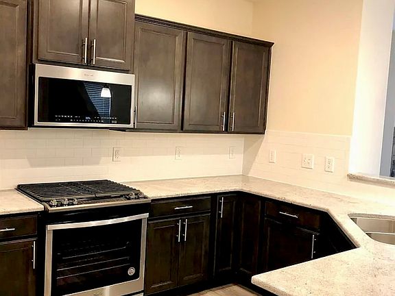 4th image of 1215 Merrion Ave