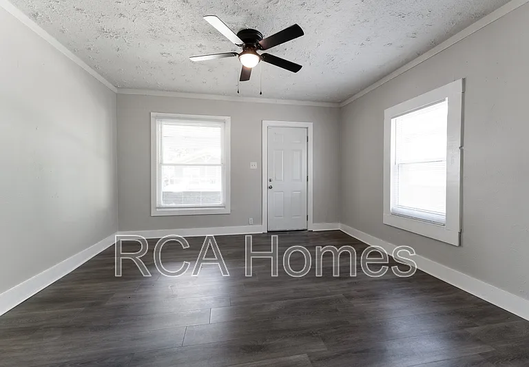 1509 S Randolph St — Photo 5
