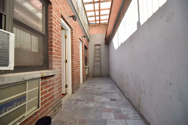 Rented by J Misrahi Realty Corp | media 24