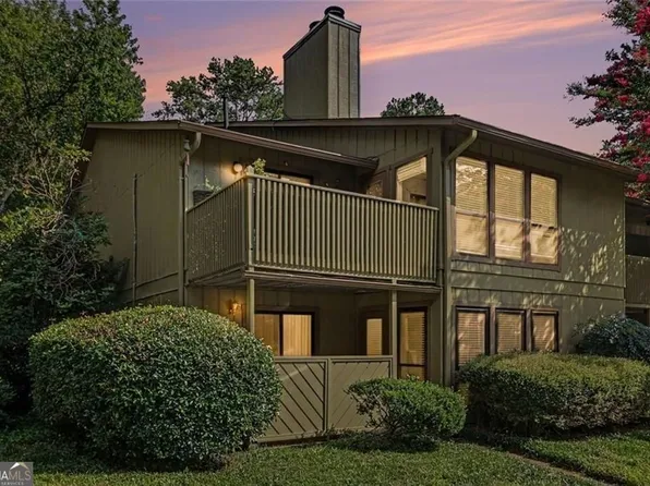 101 Dunbar Dr, Atlanta, GA 30338