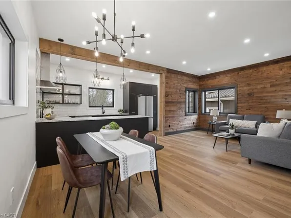 215 Winstanley St, North Perth, ON N0K 1P0